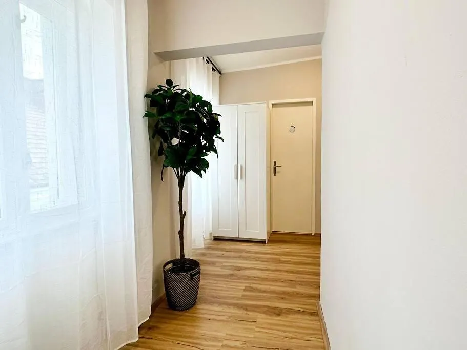 Апартаменты Next To Shopping Street I 5 Minutes To Inner City Вена